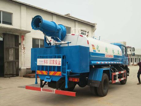 車(chē)載霧炮機(jī)